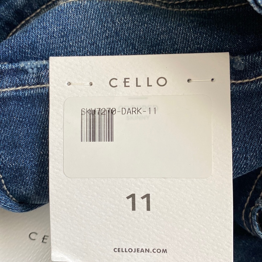 Cello Skinny leg jeans size 11 distressed front - Picture 5 of 6